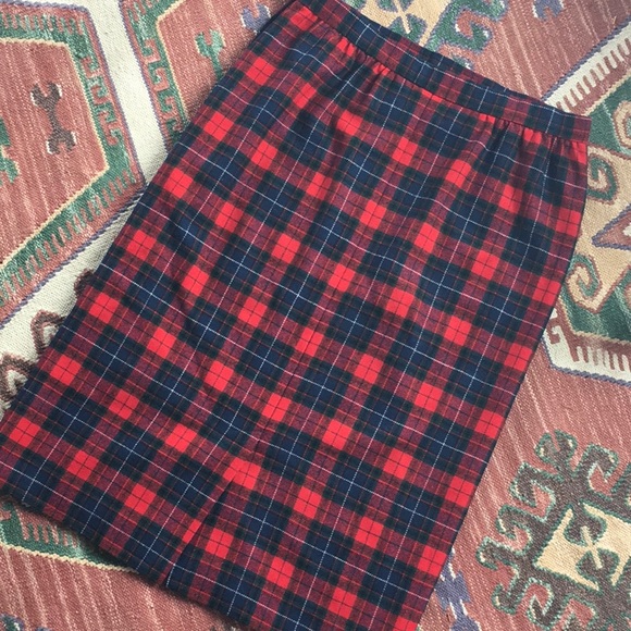 Vintage Pendleton Plaid Wool Skirt - Picture 5 of 7